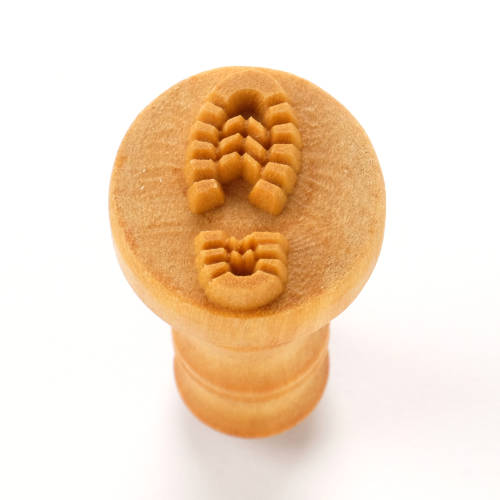 MKM Right Boot Print 2.5cm wood stamp